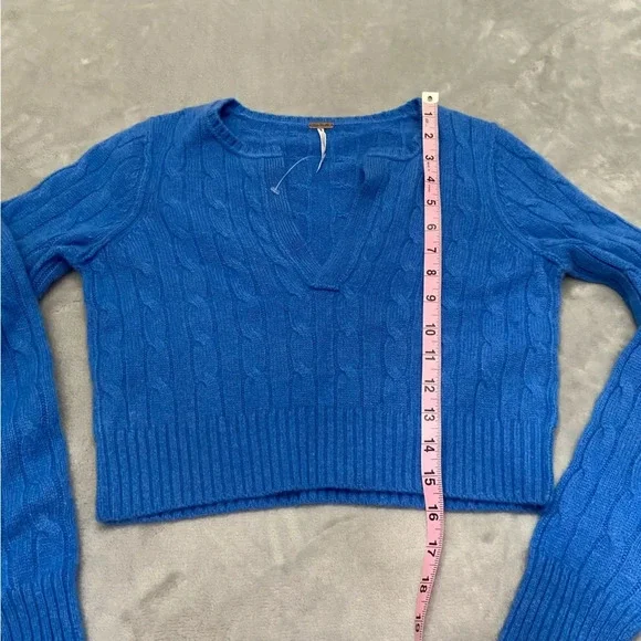 New! Free People Sennen Cashmere Cable Cropped Sweater blue nwot 27167